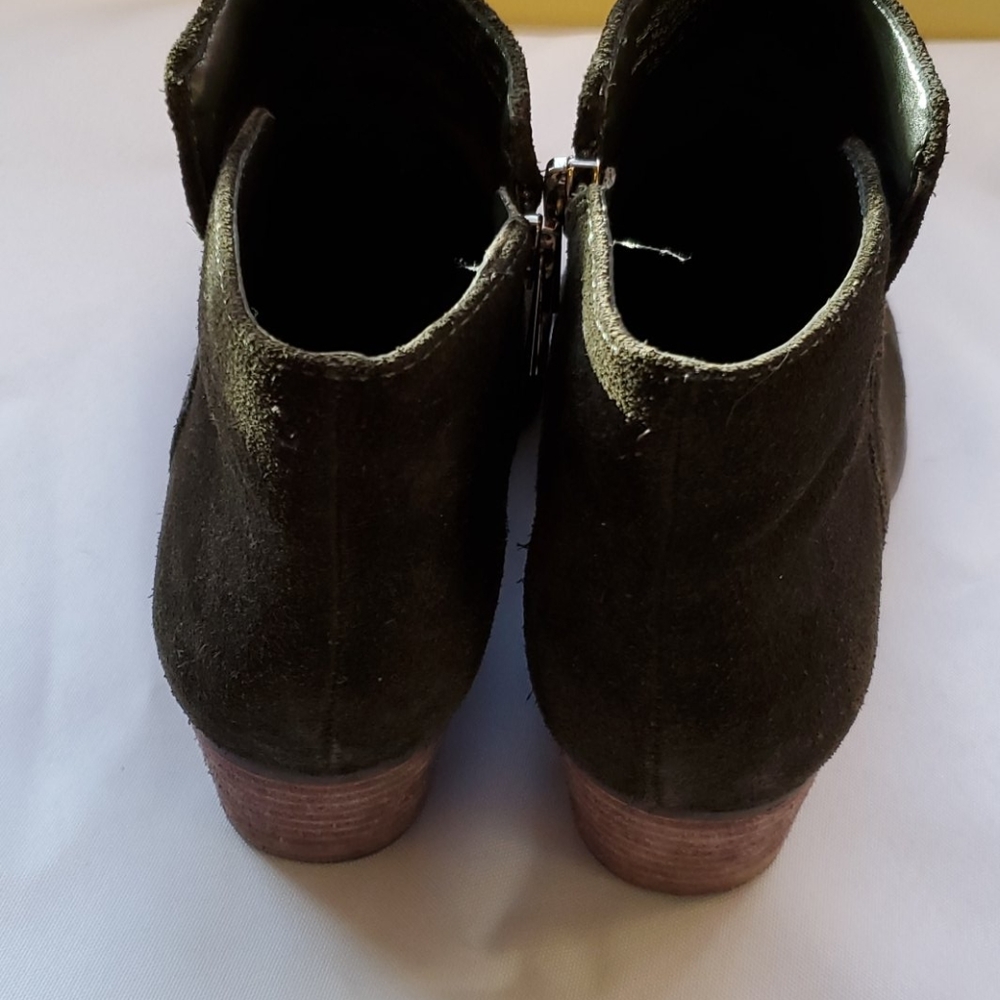 Olive Green Suede Delanie Ankle Boots size 7 - Picture 3 of 5